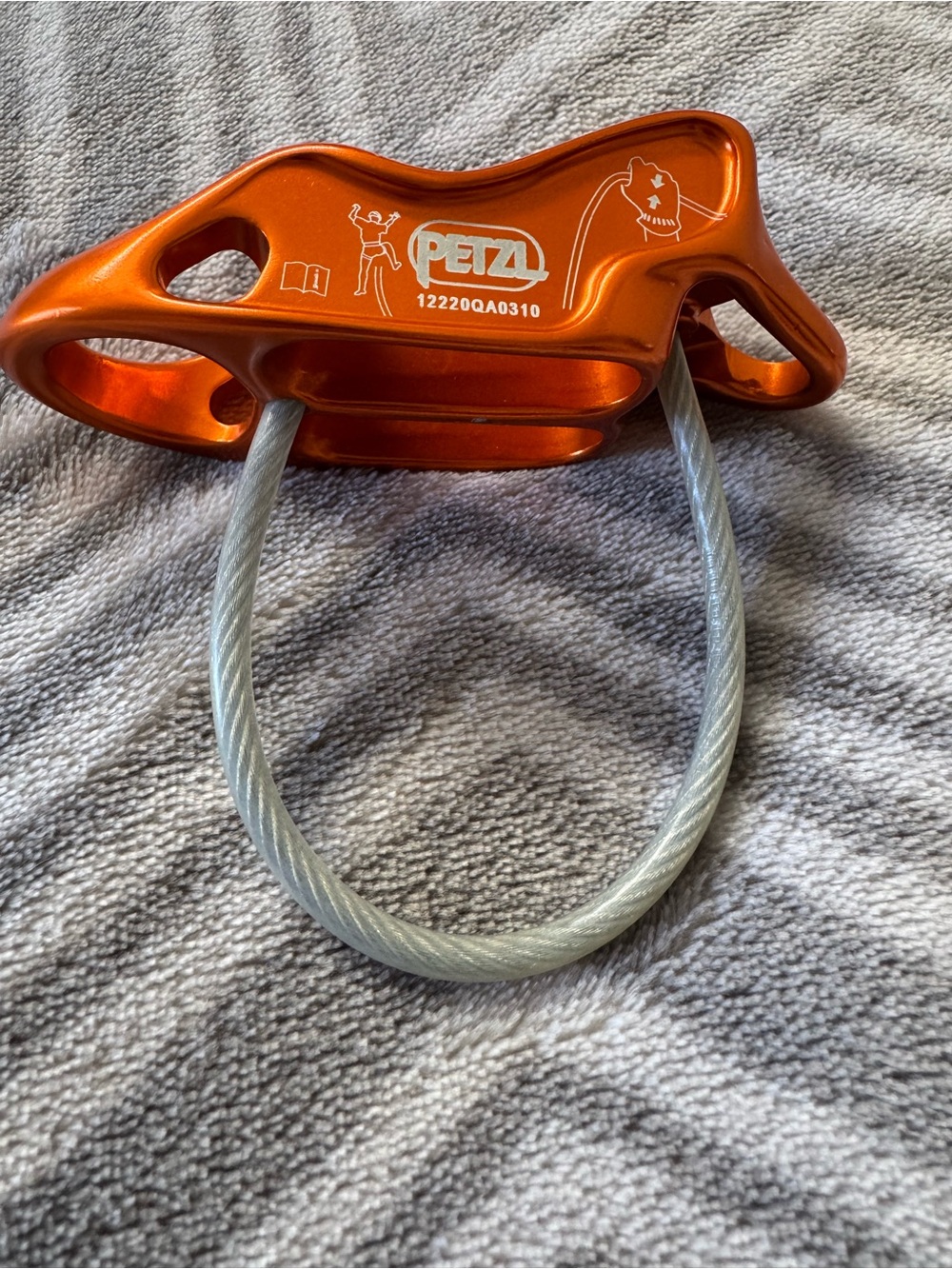 Petzl Orange Climbing Rope Protector / Rappel Device